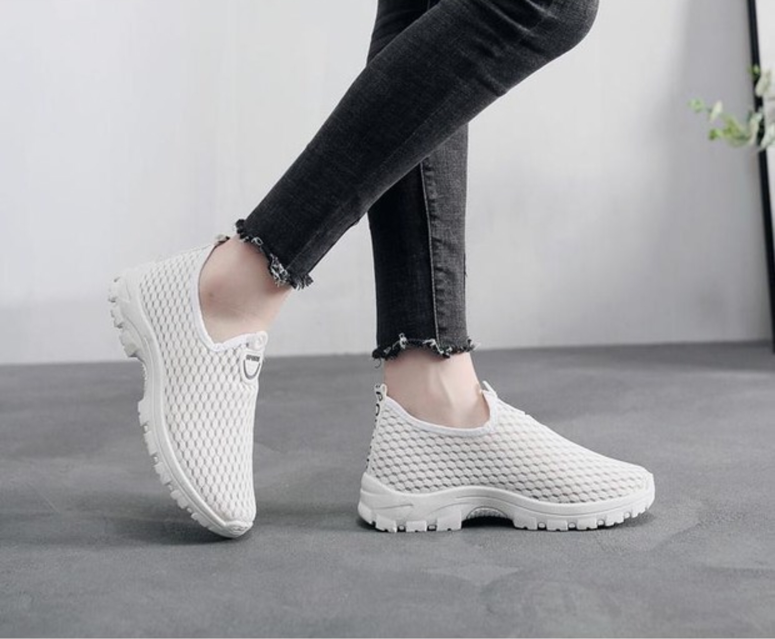 pull on womens trainers